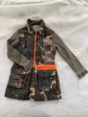 Dolce & Gabbana Junior Girls' Toddler Camo Dress with Bright Orange Zipper